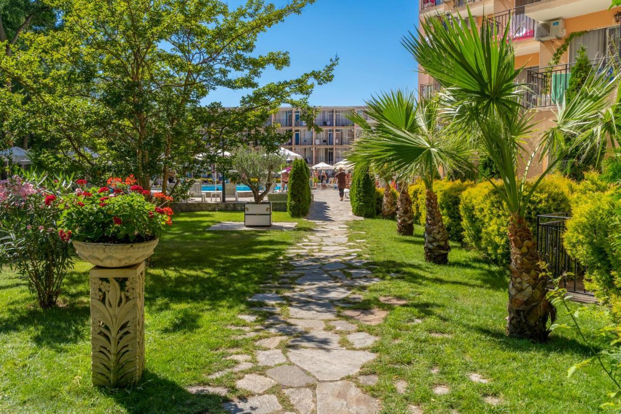 Riva Hotel